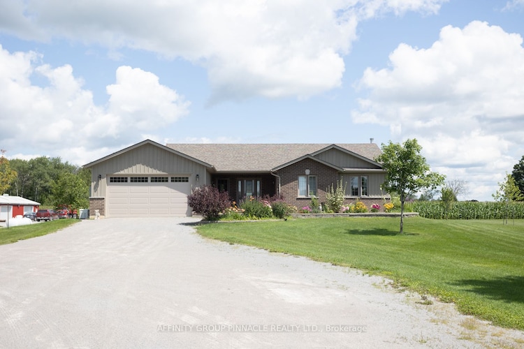 654 White Rock Rd, Kawartha Lakes, Ontario, Oakwood