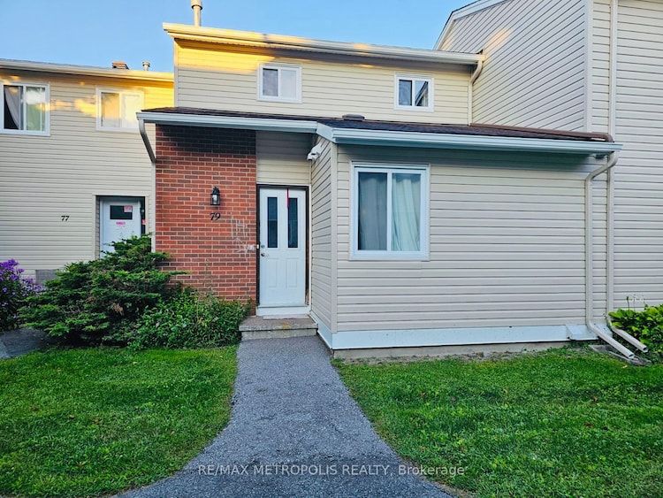 79 Thistledown Crt, Ottawa, Ontario, Nepean