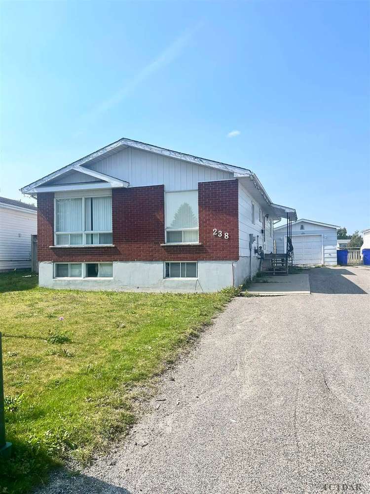 238 Timcor Cres, Timmins, Ontario, Main area