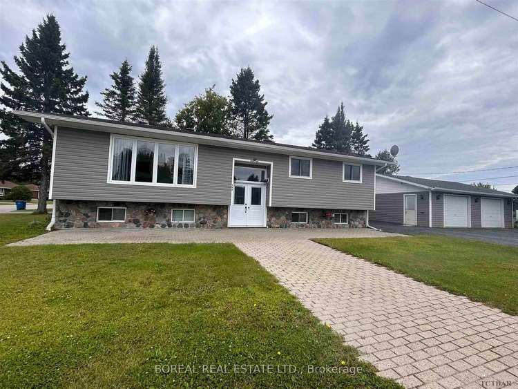 468 Seventh St E, Cochrane, Ontario, 