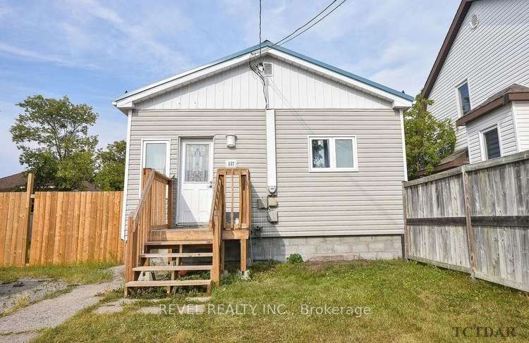 137 Elm St, Timmins, Ontario, Timmins South - East