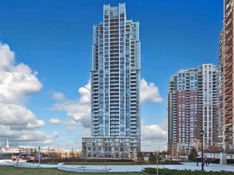 15 Viking Lane, Toronto, Ontario, Islington-City Centre West