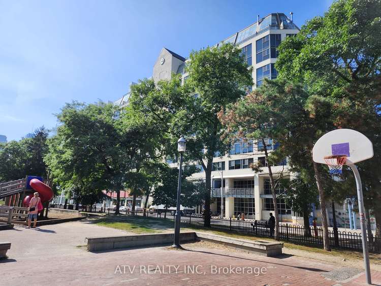 222 The Esplanade, Toronto, Ontario, Waterfront Communities C8