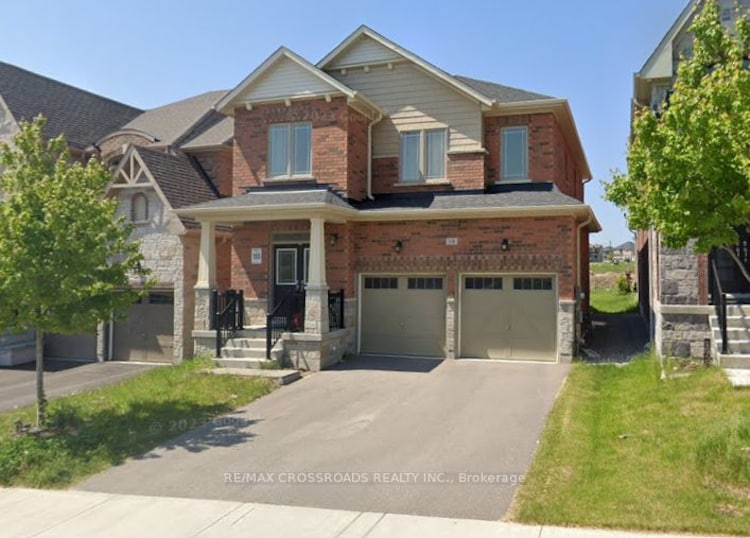 14 Manor Hampton St, East Gwillimbury, Ontario, Sharon