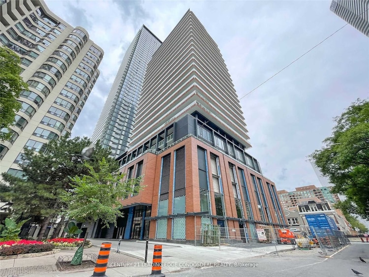 18 Maitland Terr, Toronto, Ontario, Church-Yonge Corridor