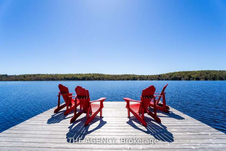 121 North Deer Lake, Huntsville, Ontario, 