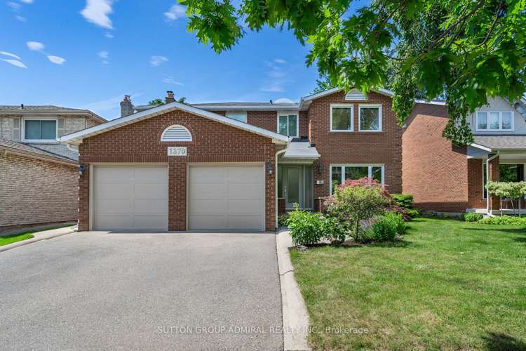 1370 Lancaster Dr, Oakville, Ontario, Iroquois Ridge South