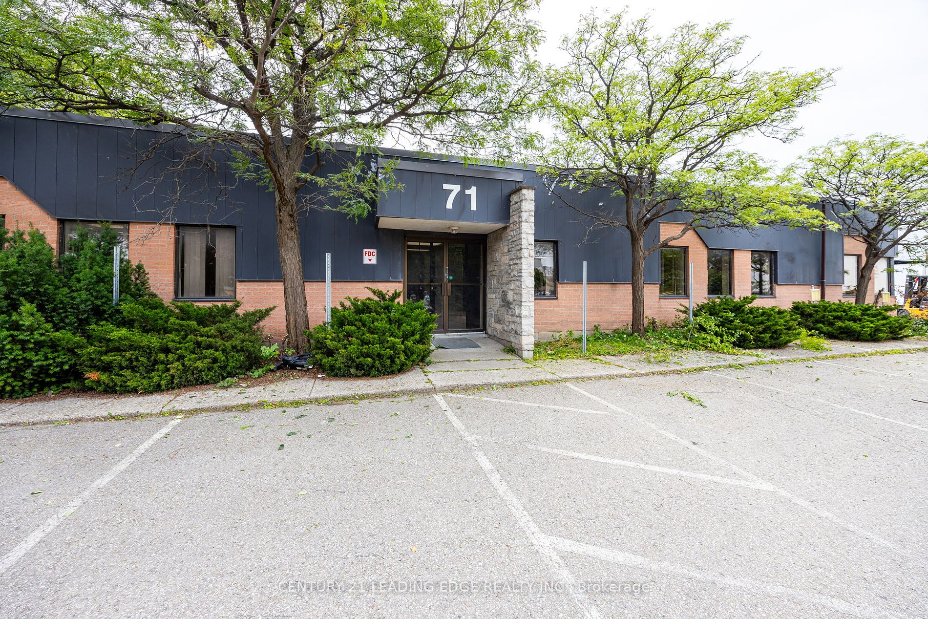 71 STEINWAY Blvd, Toronto, Ontario, West Humber-Clairville