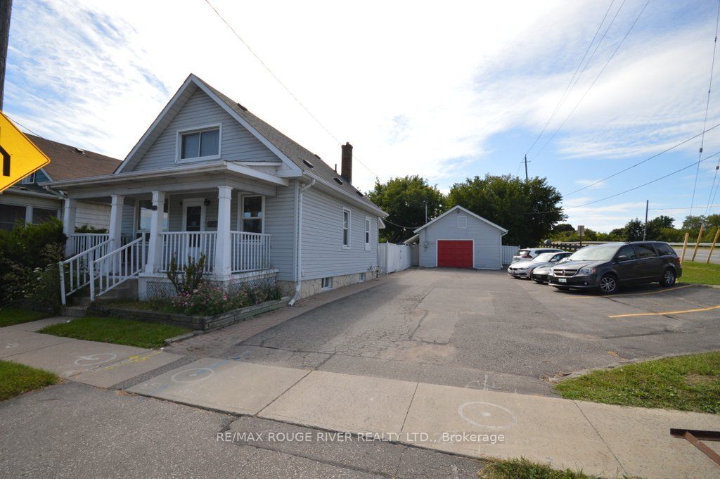 279 Bloor St E, Oshawa, Ontario, Lakeview