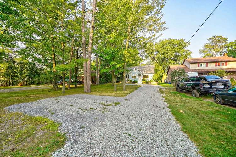 261 Sand Rd, East Gwillimbury, Ontario, Holland Landing