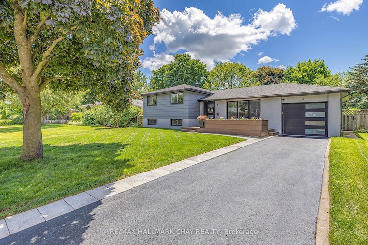 4 Curtiss Crt, Barrie, Ontario, Grove East