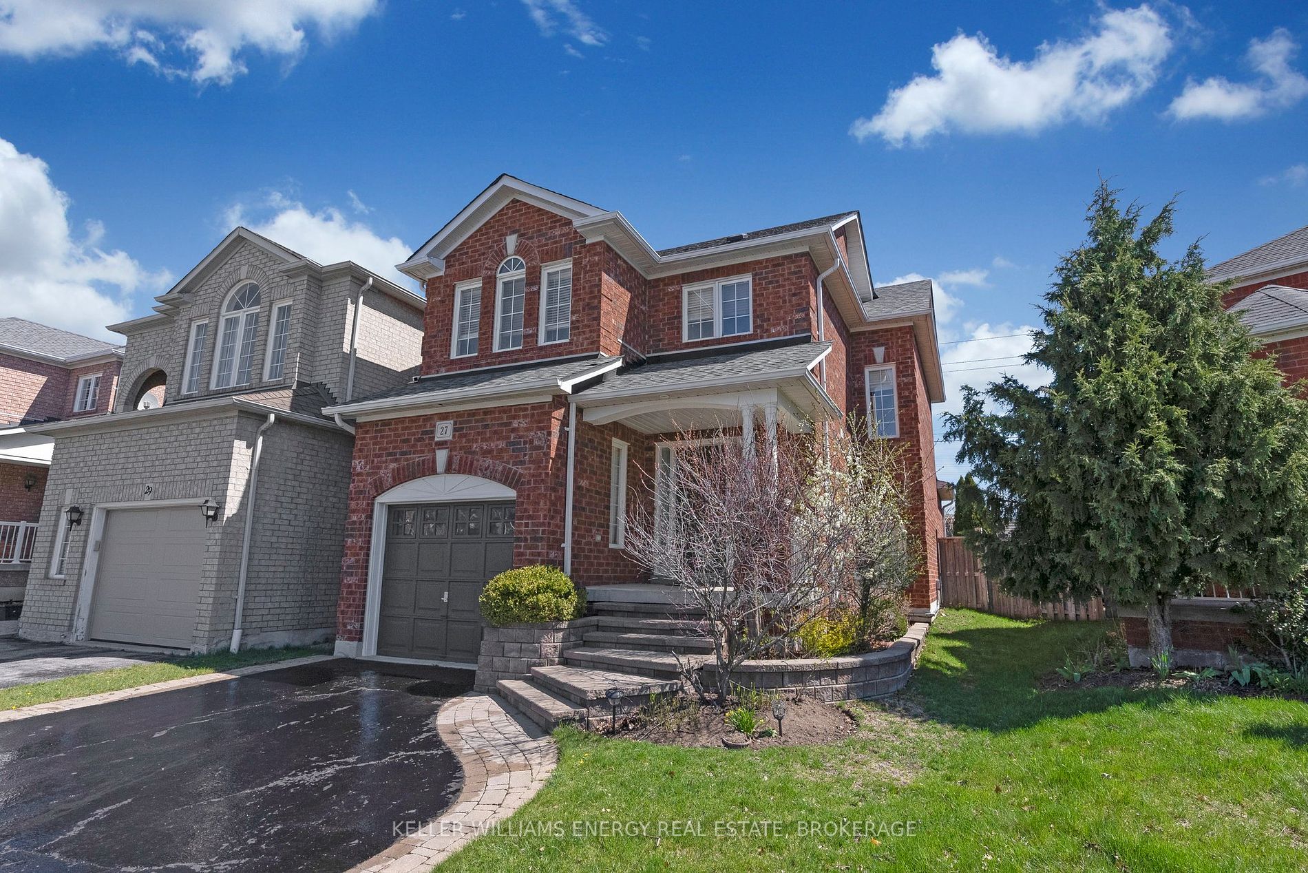 27 Tracey Crt, Whitby, Ontario, Taunton North