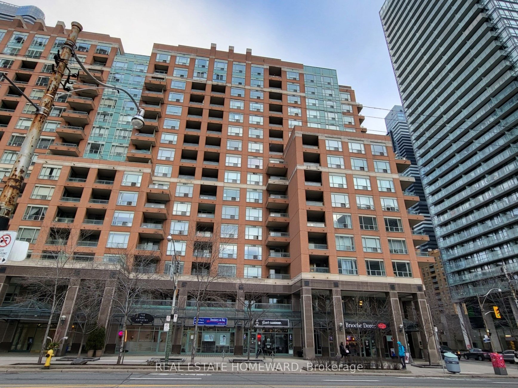 887 Bay St, Toronto, Ontario, Bay Street Corridor