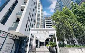 400 Adelaide St E, Toronto, Ontario