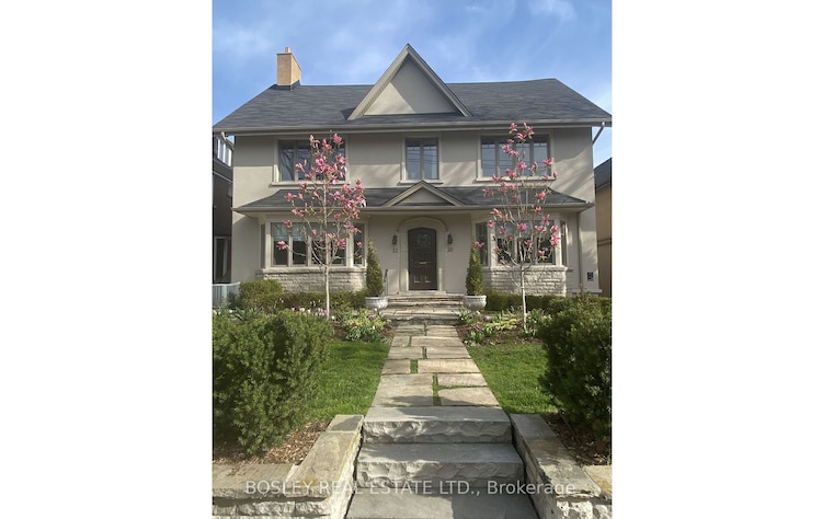 30 A Edmund Ave, Toronto, Ontario, Casa Loma