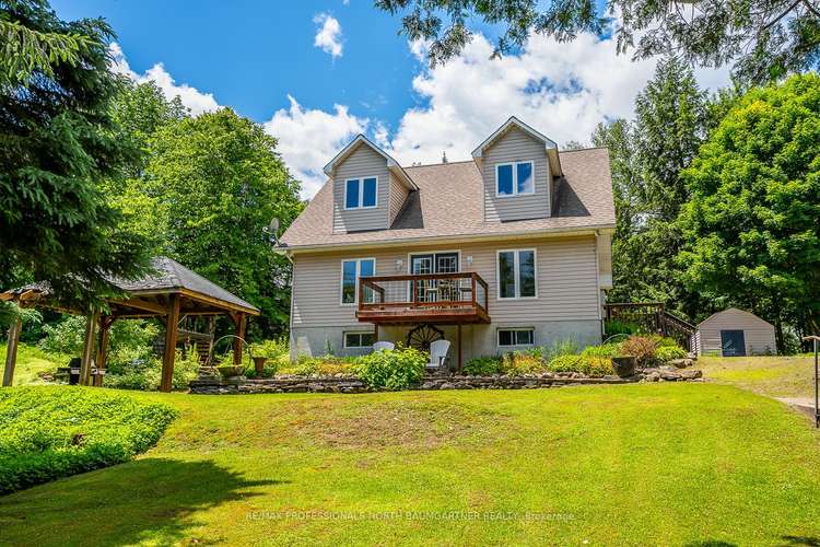 1035 Pebble Brook Lane, Algonquin Highlands, Ontario, 