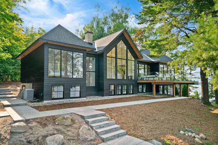 1167 Armstrong Pt Rd, Muskoka Lakes, Ontario, 