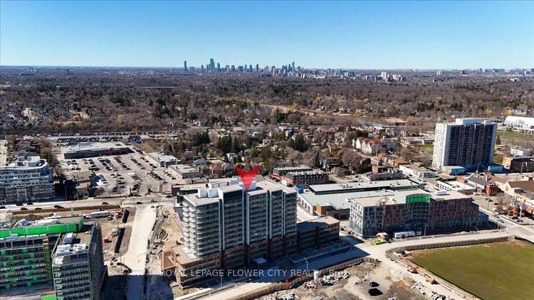 220 Missinnihe Way, Mississauga, Ontario, Port Credit