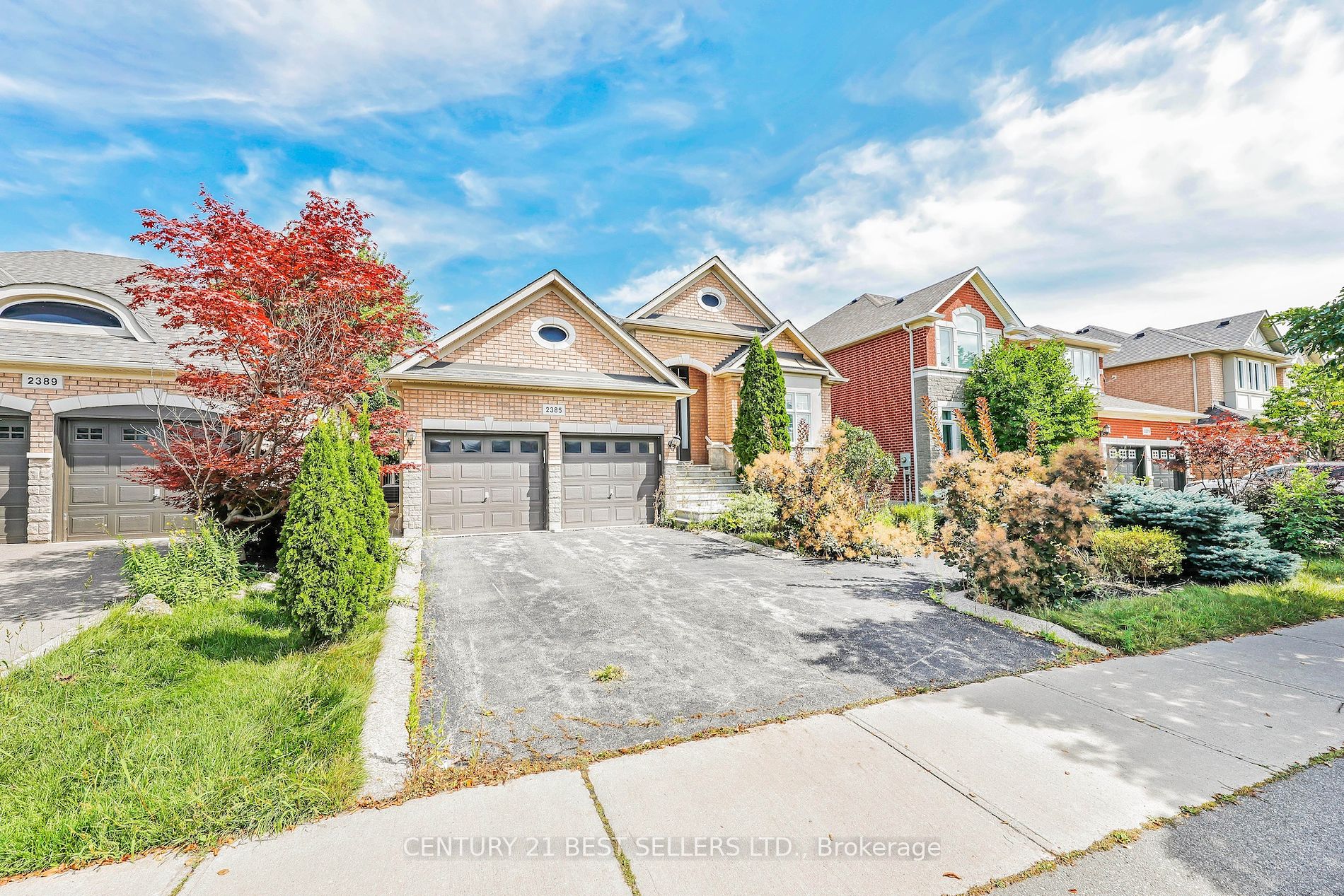 2385 Eighth Line N, Oakville, Ontario, Iroquois Ridge North