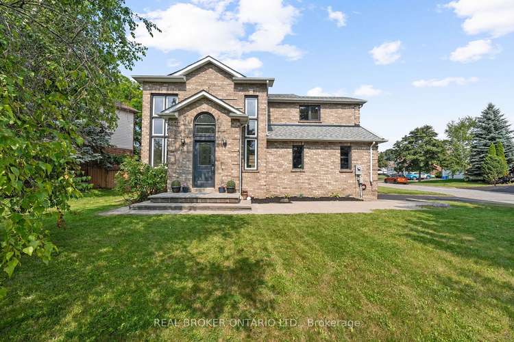 16 Royal Amber Cres, East Gwillimbury, Ontario, Mt Albert