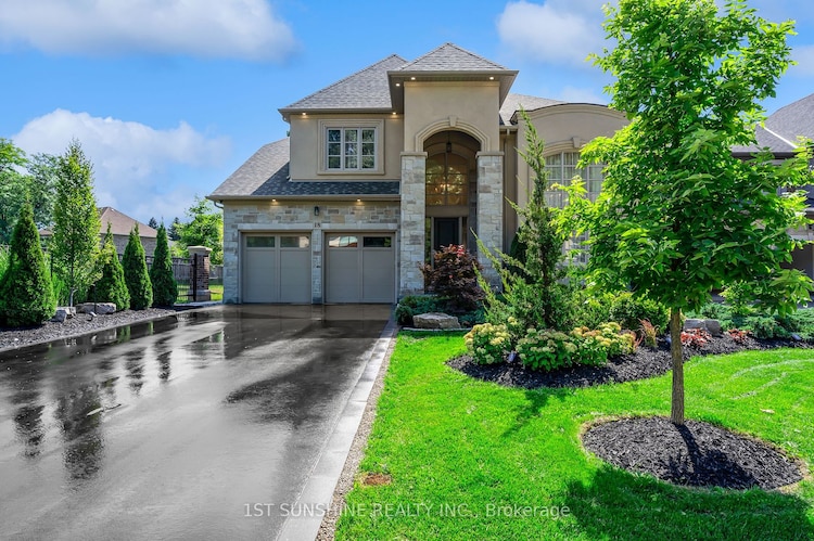 18 Legacy Lane, Hamilton, Ontario, Ancaster