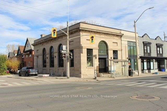 837 King St E, Hamilton, Ontario, Gibson