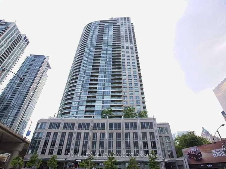 18 Yonge St, Toronto, Ontario, Waterfront Communities C1