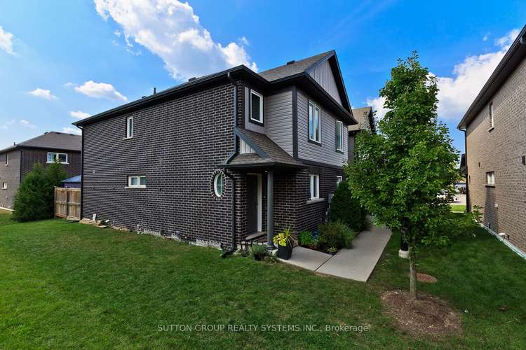 7768 Ascot Circ, Niagara Falls, Ontario, 