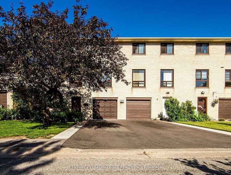 11 Lyra Starway, Toronto, Ontario, Henry Farm