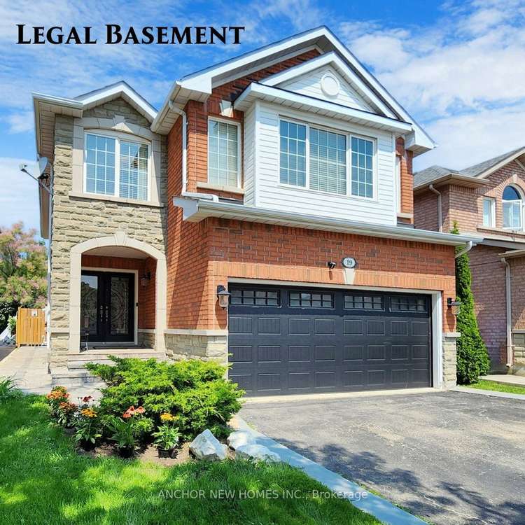 19 Hillpath Cres, Brampton, Ontario, Snelgrove