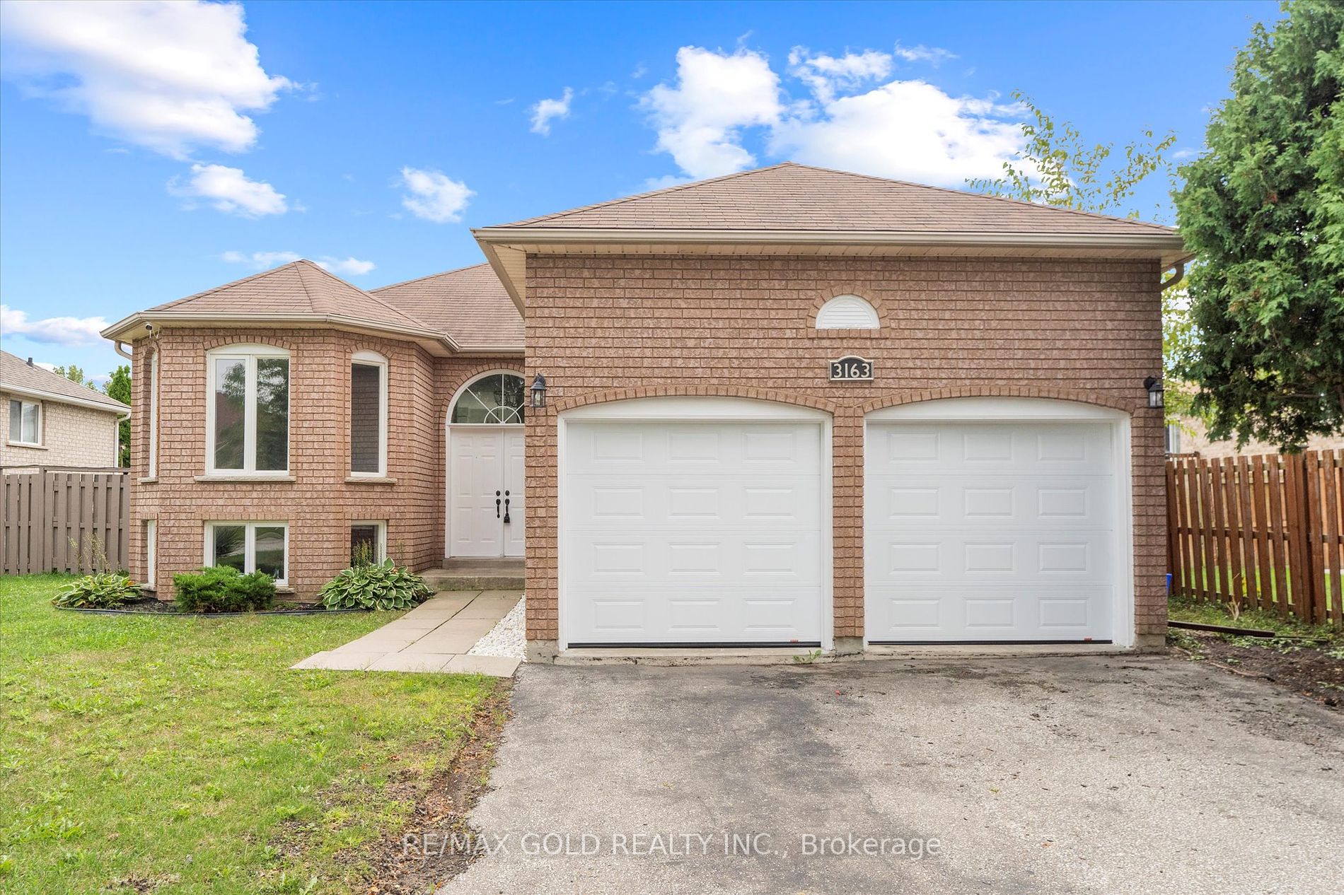 3163 Fletcher Cres, Windsor, Ontario, 