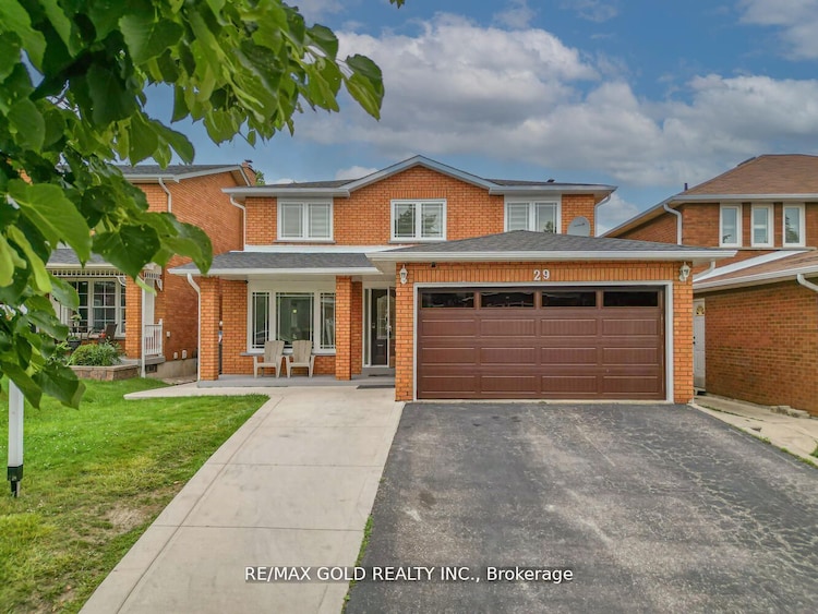 29 Coronation Circ, Brampton, Ontario, Heart Lake West