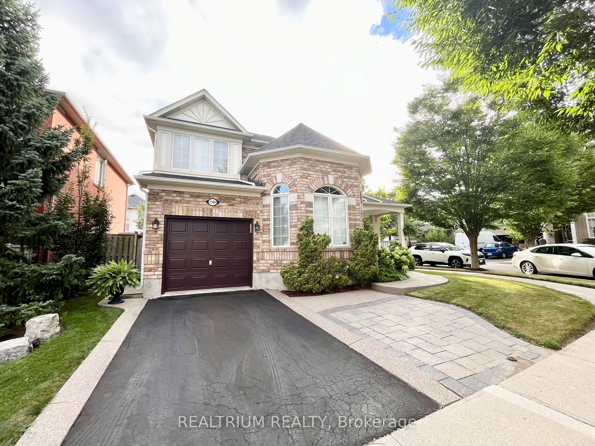 1392 Hill St, Milton, Ontario, Beaty