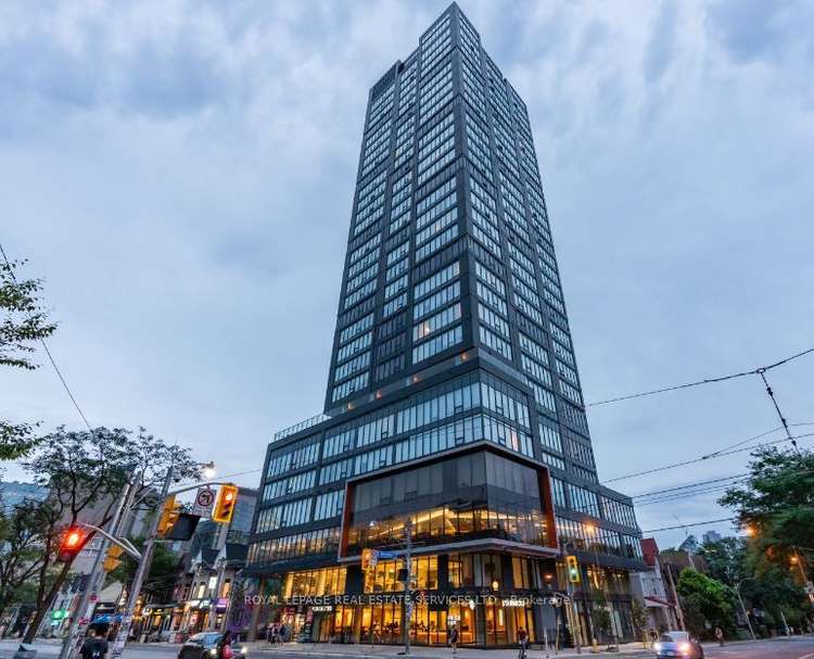 203 College St, Toronto, Ontario, Kensington-Chinatown