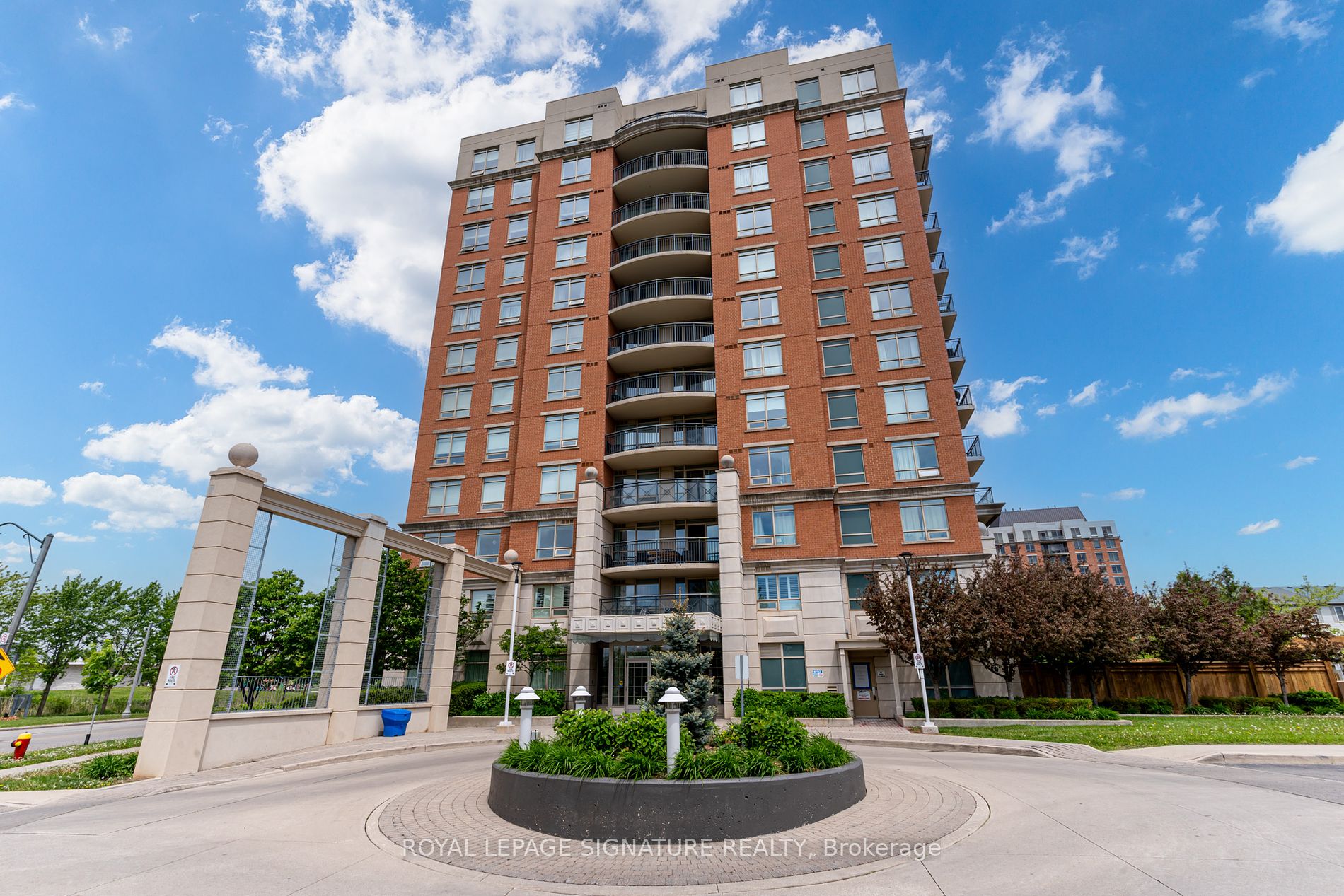 2365 Central Park Dr, Oakville, Ontario, Uptown Core