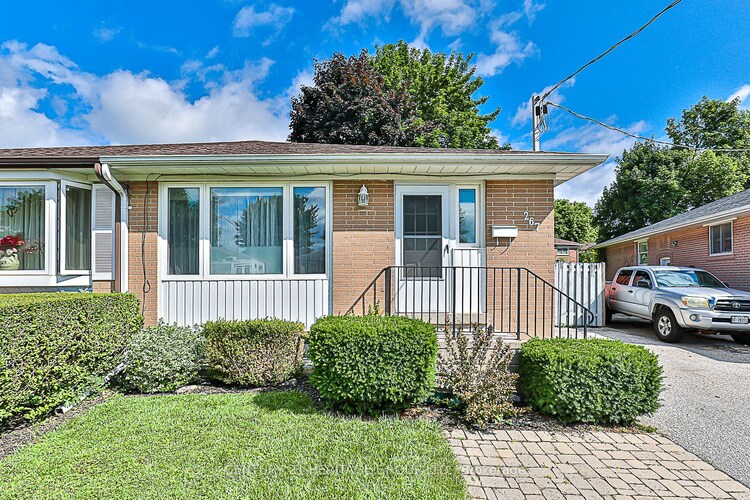 267 Silverbirch Dr, Newmarket, Ontario, Bristol-London