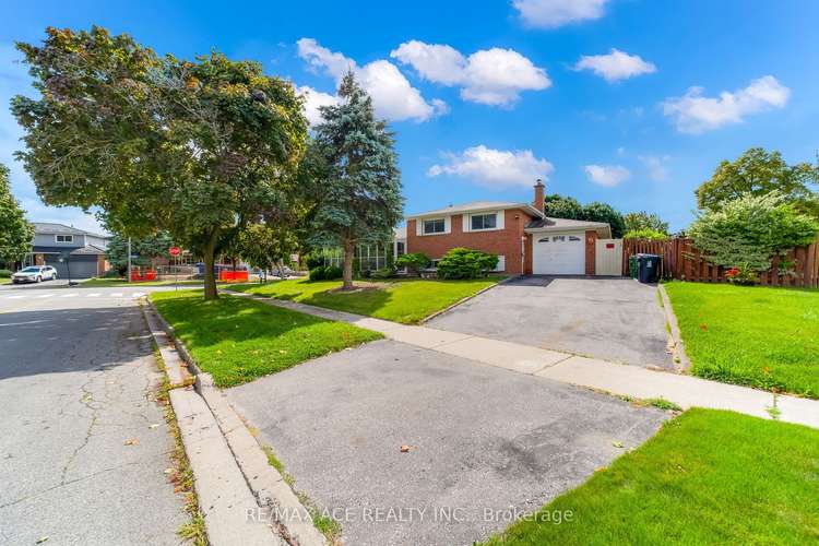 73 Erinlea Cres, Toronto, Ontario, Woburn