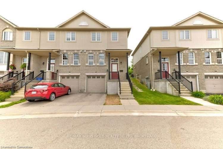 105 Pinnacle Dr, Kitchener, Ontario, 