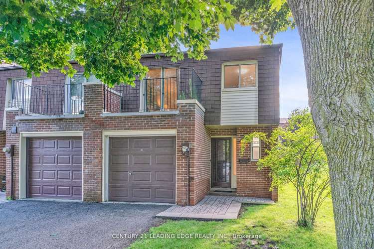 30 Edgar Woods Rd, Toronto, Ontario, Hillcrest Village