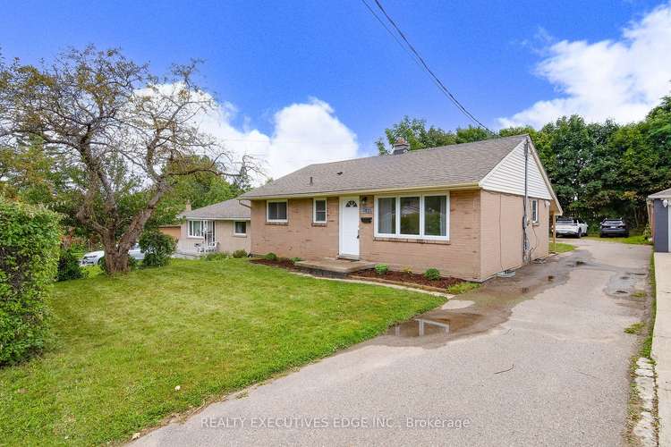 162 VICTORIA Rd N, Guelph, Ontario, Grange Hill East