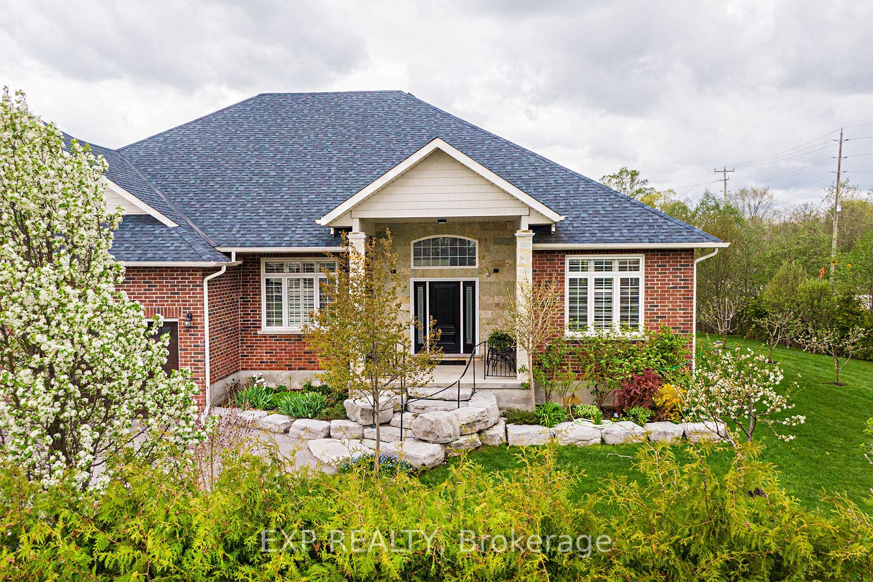 4 Blake St, East Gwillimbury, Ontario, Rural East Gwillimbury