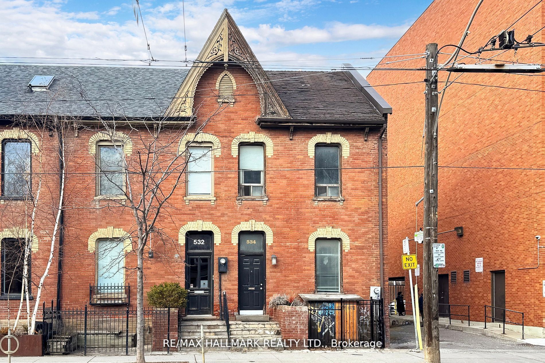 534 Queen St E, Toronto, Ontario, Moss Park