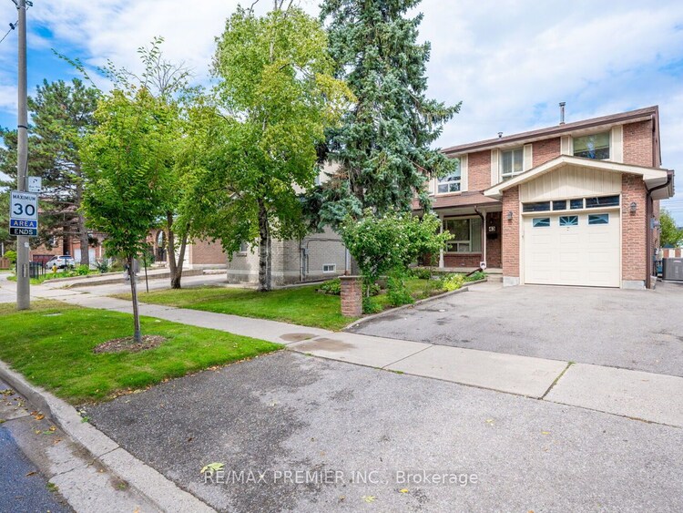 43 Countryman Circ, Toronto, Ontario, West Humber-Clairville