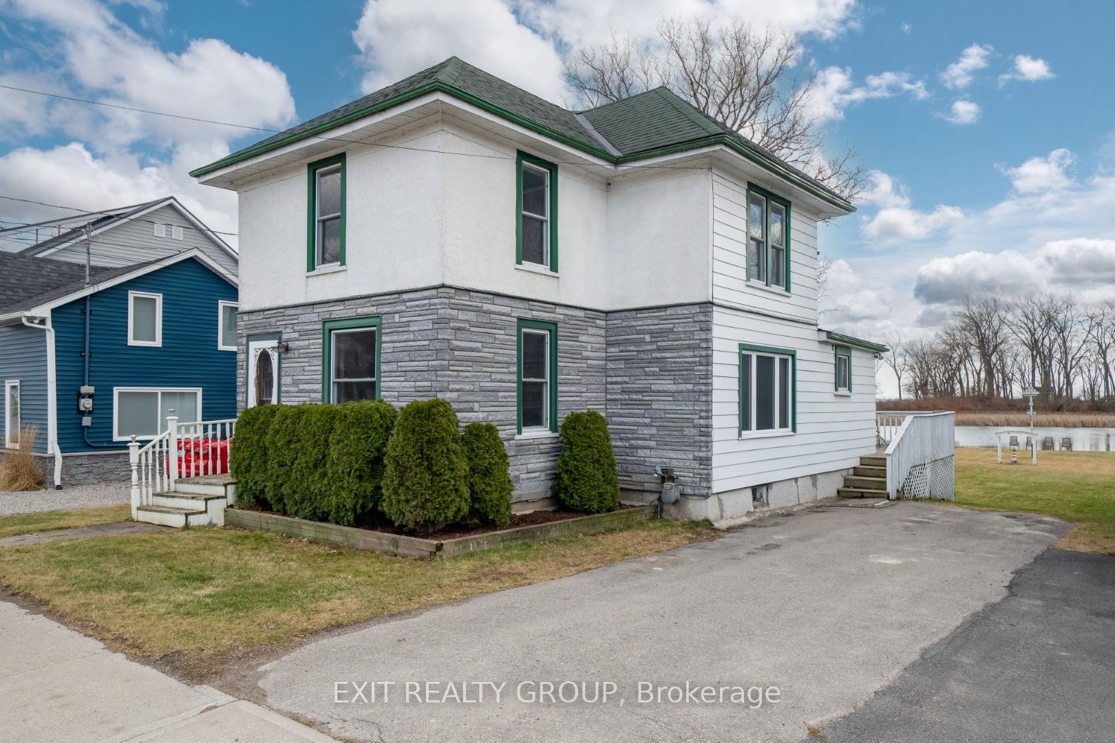 163 Main St, Prince Edward County, Ontario, Wellington