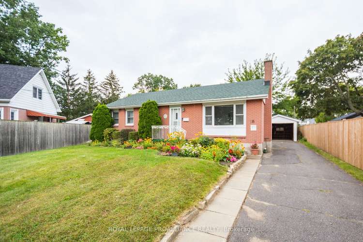 16 Woodland Acre, Belleville, Ontario, 