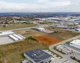 152 King St, Simcoe, Ontario , MLS #S9310815 , Image - 1