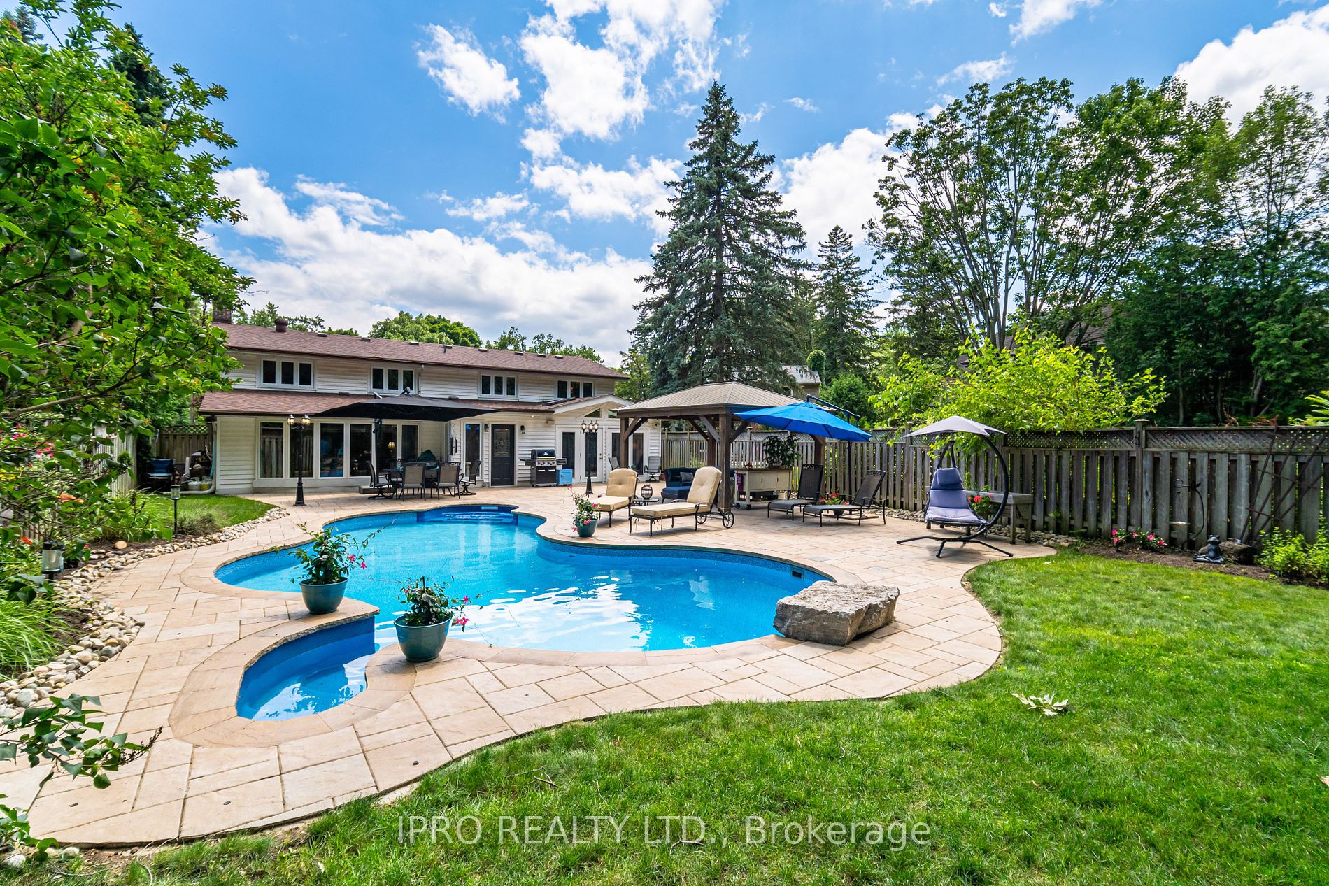 1117 Springhill Dr, Mississauga, Ontario, Lorne Park