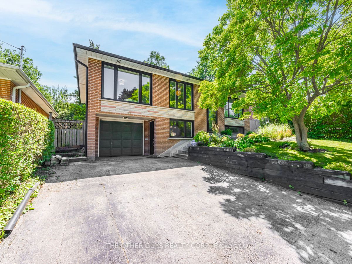 89 Alhart Dr, Toronto, Ontario, Thistletown-Beaumonde Heights