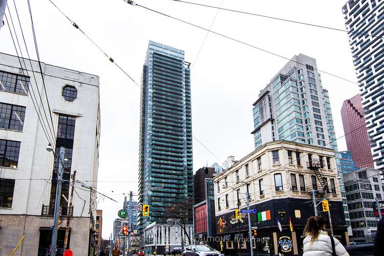 33 Lombard St, Toronto, Ontario, Church-Yonge Corridor