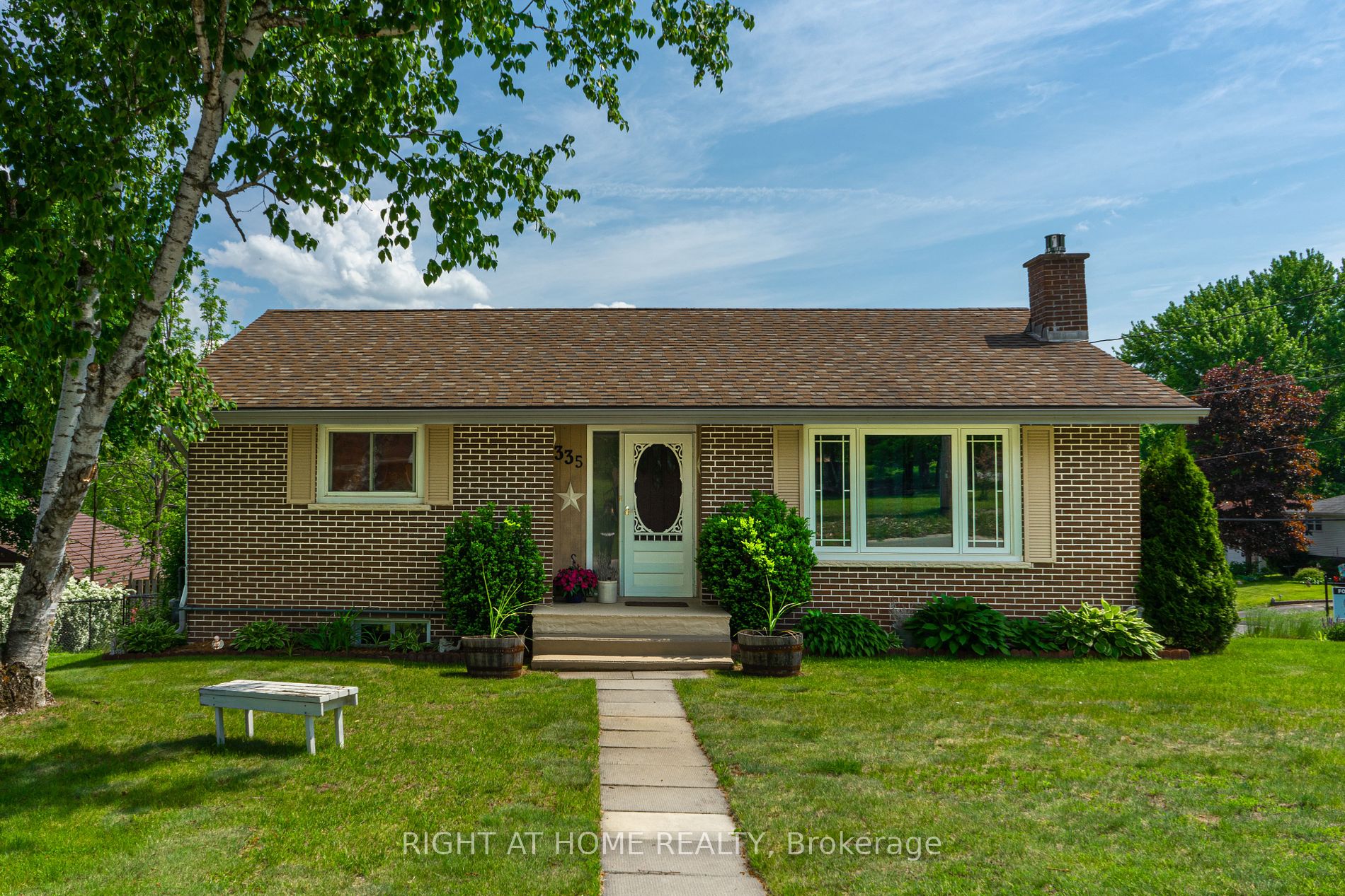 335 Katherine St, Tweed, Ontario, 